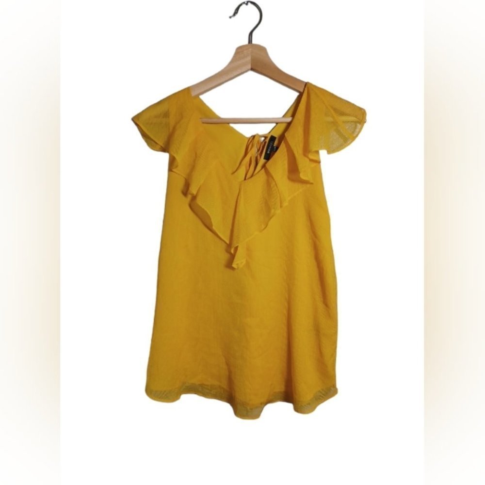 Rw&Co yellow blouse